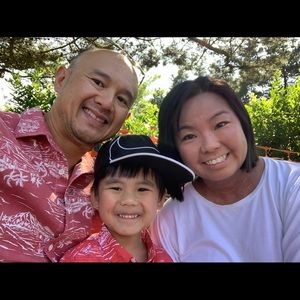 Meet your Posher, Lorie